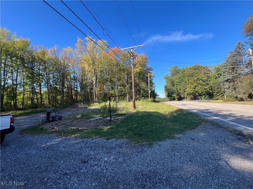 8625 Bainbridge Road Chagrin Falls OH 44023