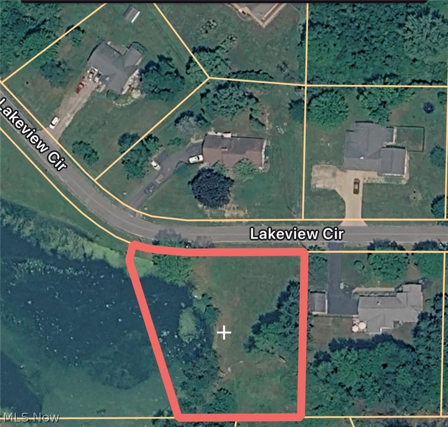 48661 Lakeview Circle East Liverpool OH 43920