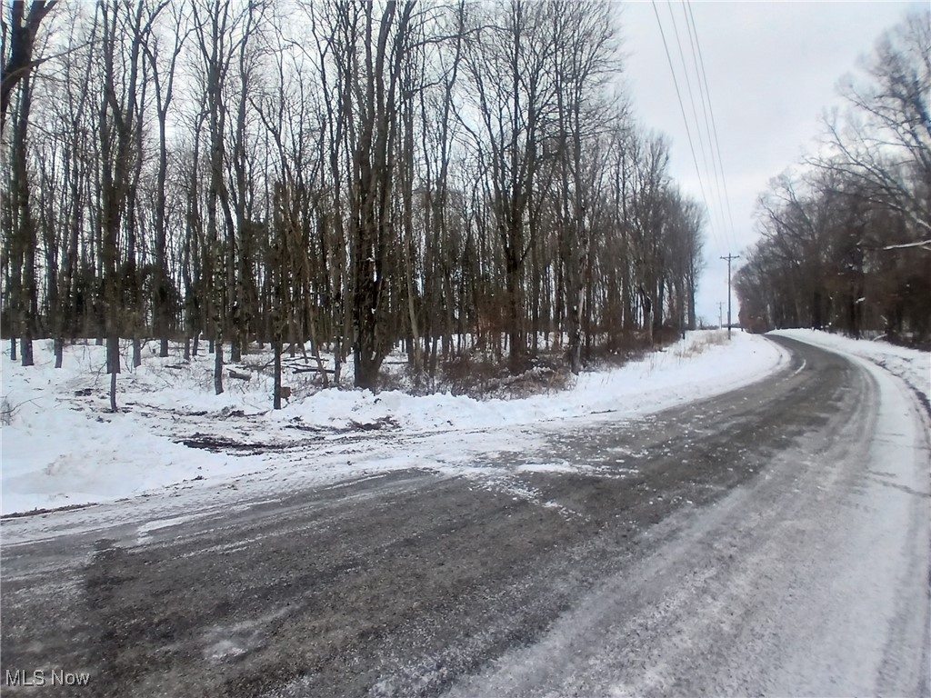 35224 Hull Road Salineville OH 43945