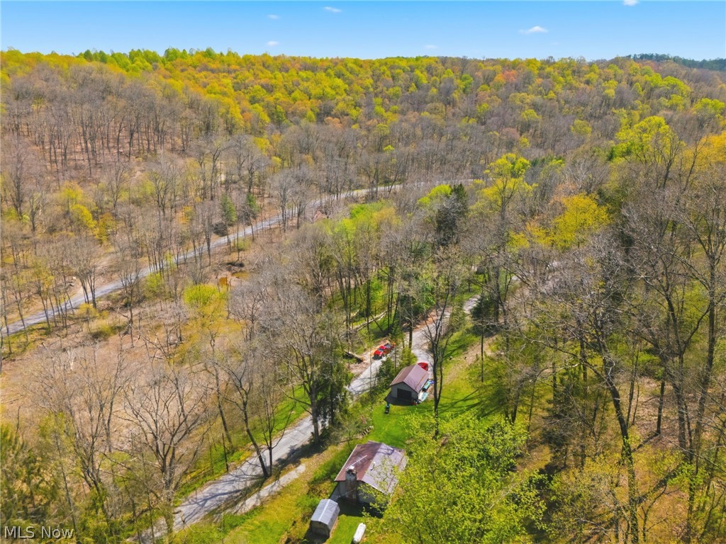 7166 Dove Road SW Carrollton OH 44615