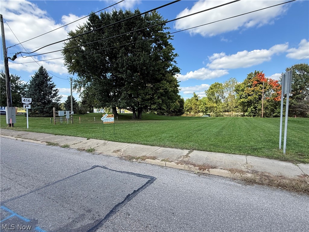 123 Commercial Avenue SE New Philadelphia OH 44663