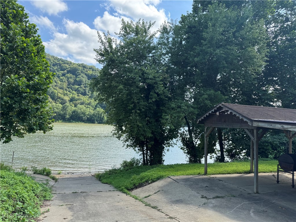 37020 Monroe Street Sardis OH 43946
