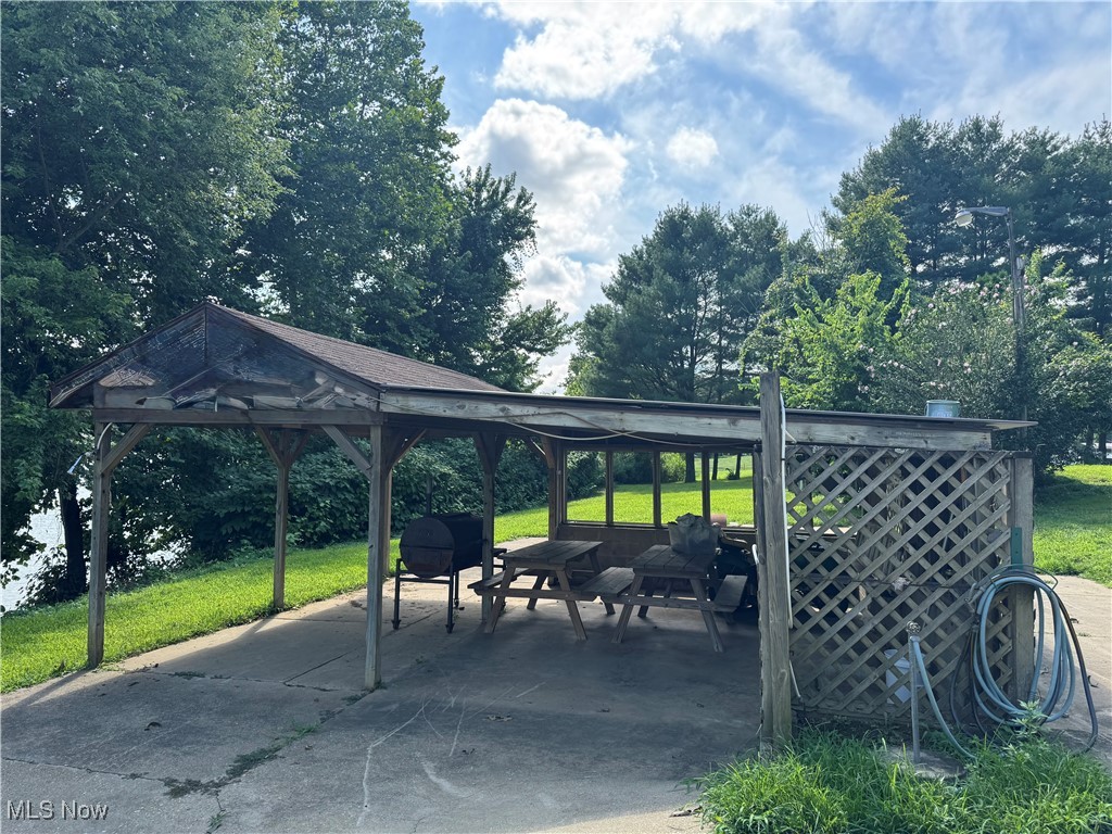 37020 Monroe Street Sardis OH 43946