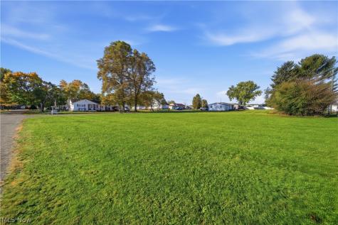 Mapleford Street SW Navarre OH 44662