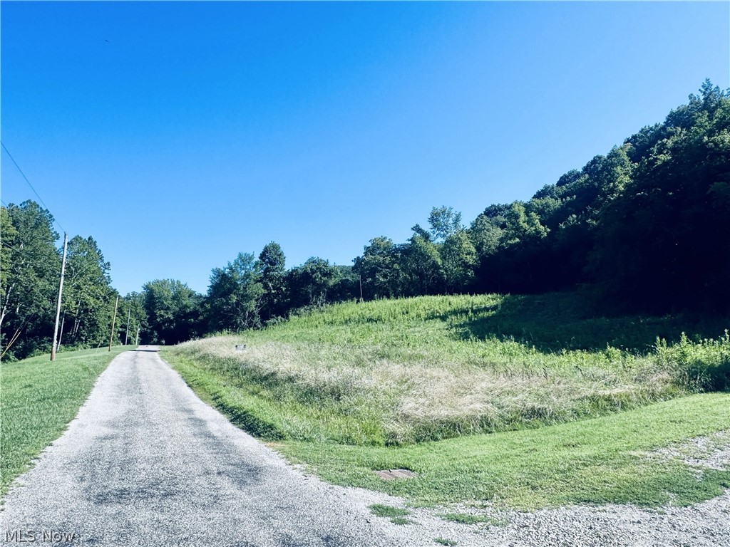 3940 Wedgewood Drive Mcconnelsville OH 43756