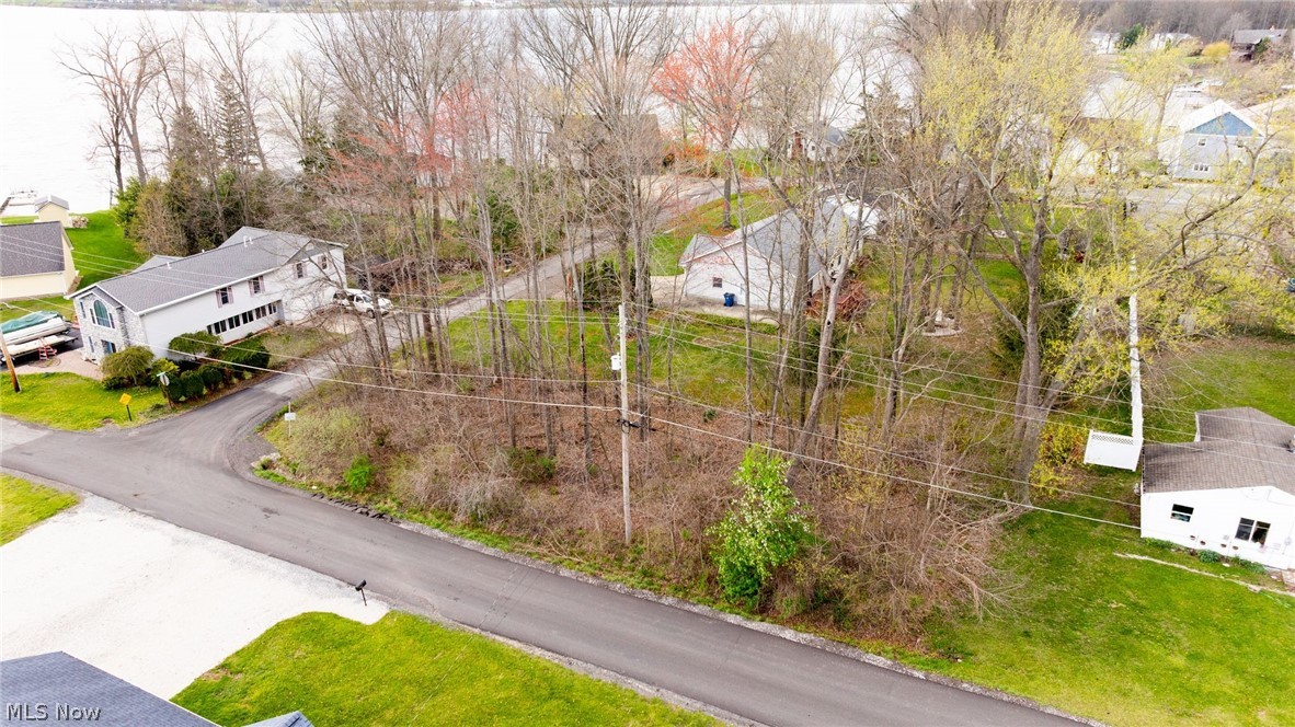 Harbor Avenue Lake Milton OH 44429
