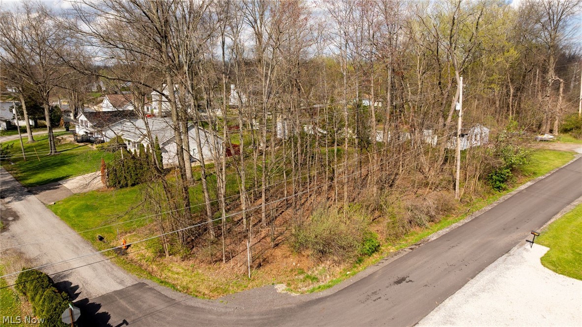 Harbor Avenue Lake Milton OH 44429