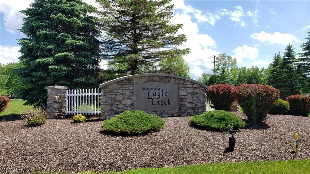 8430 Eagle Creek Drive Garrettsville OH 44231