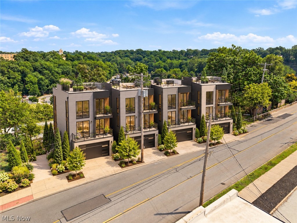 1587 Wooster Road Rocky River OH 44116