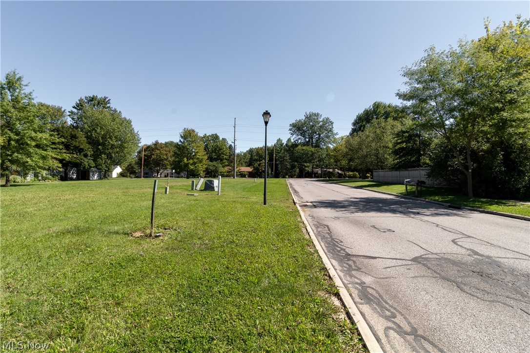 V/l Spruce Drive Oberlin OH 44074