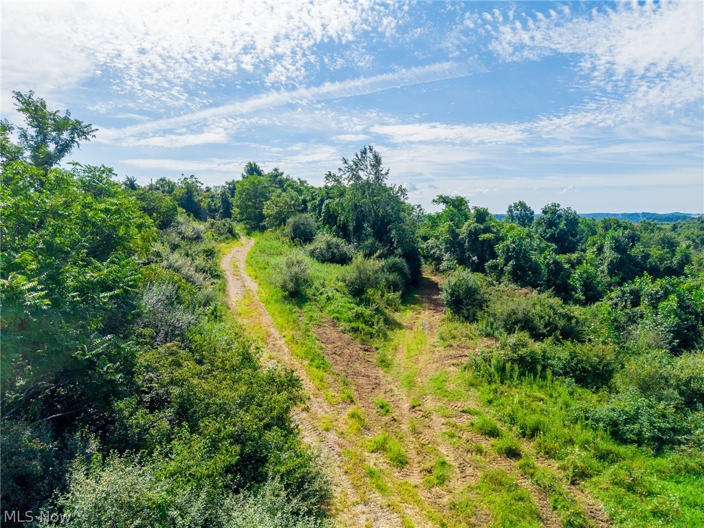Putney Ridge Road Quaker City OH 43773