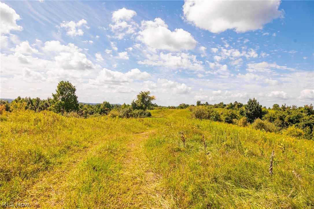 Putney Ridge Road Quaker City OH 43773