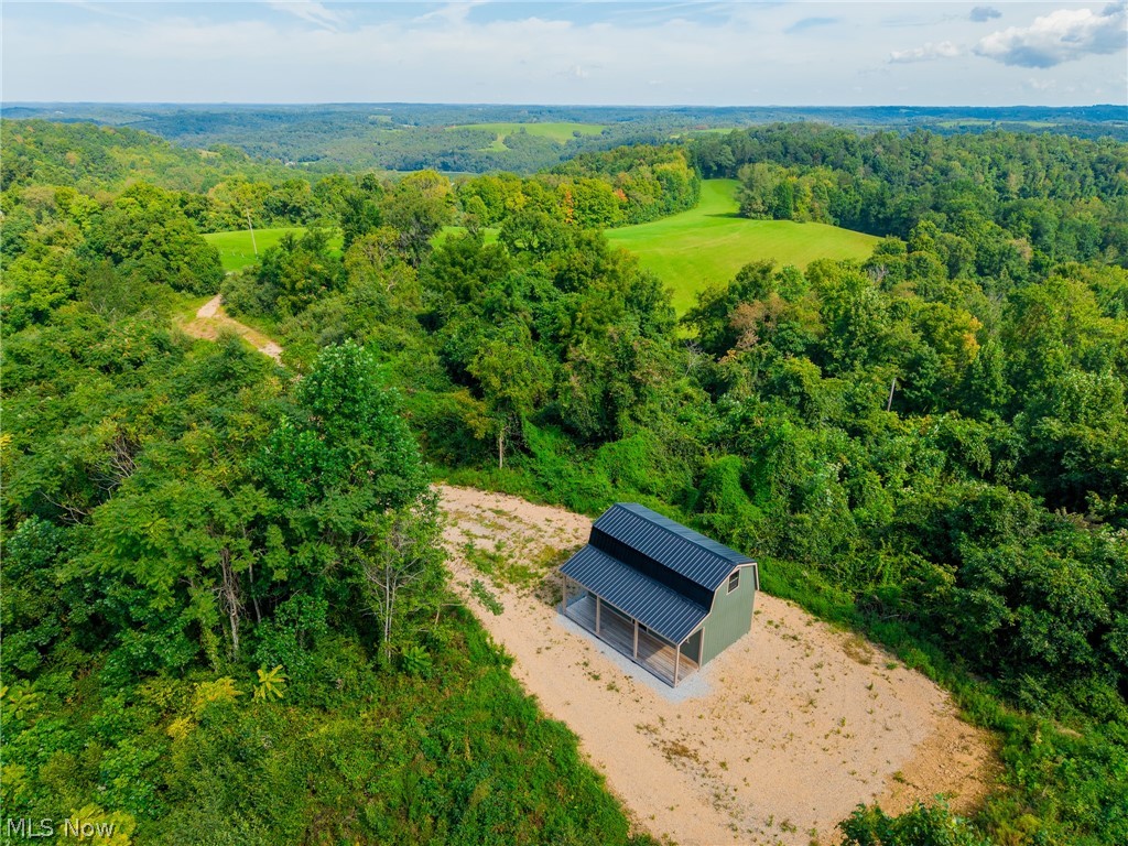 Putney Ridge Road Quaker City OH 43773
