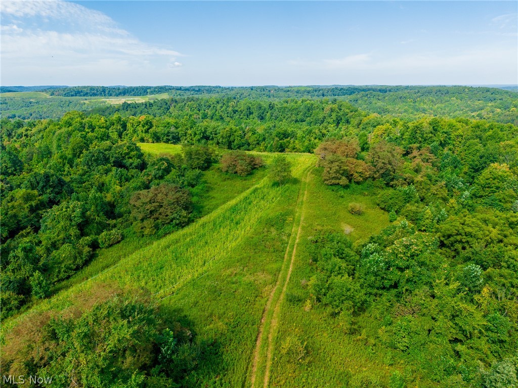 Putney Ridge Road Quaker City OH 43773