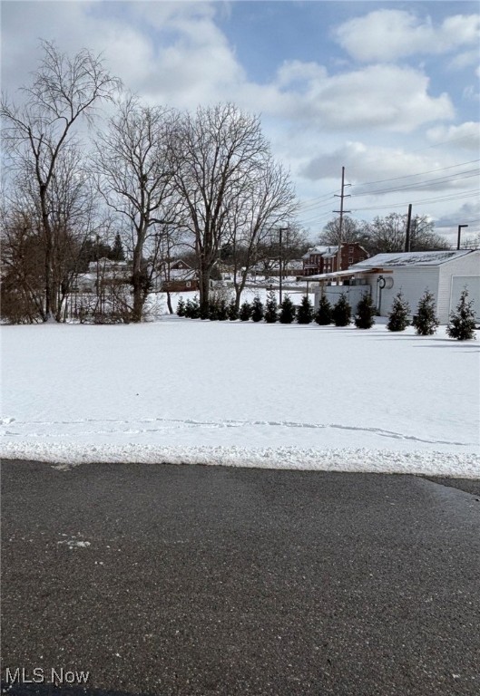 Menegay Road Louisville OH 44641