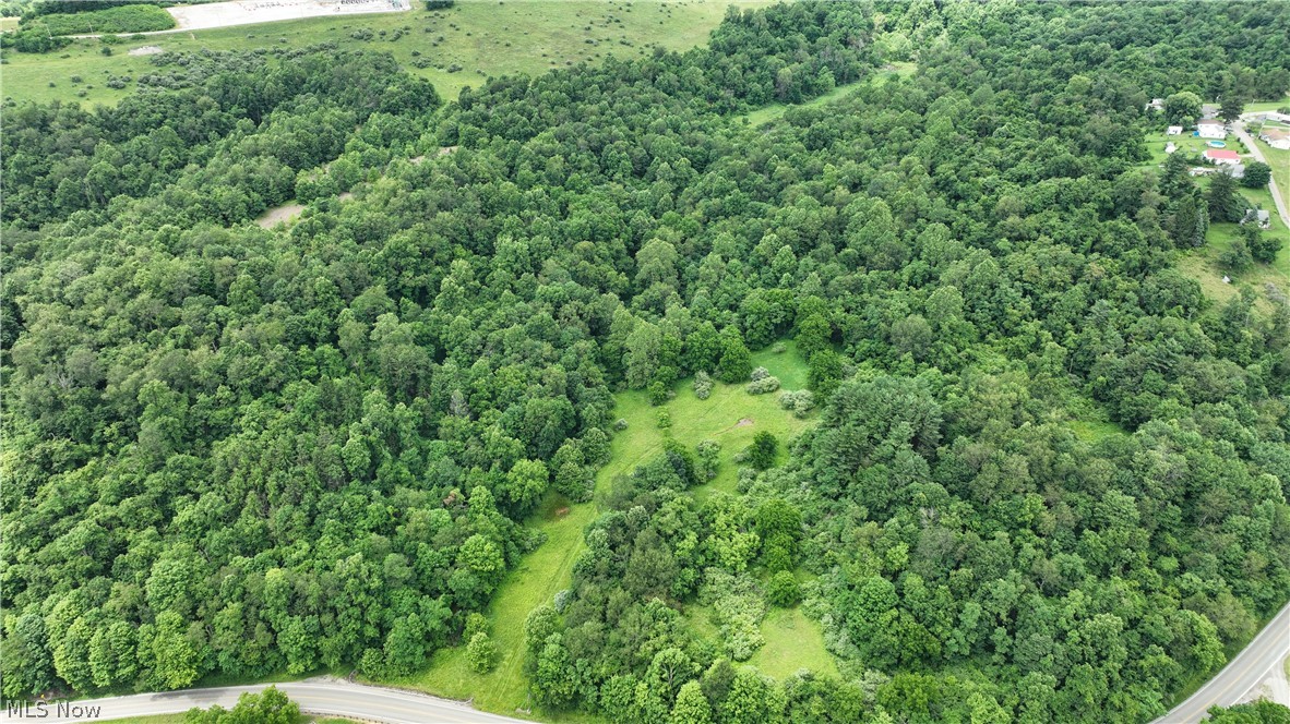 147 W Leatherwood Pike Barnesville OH 43713