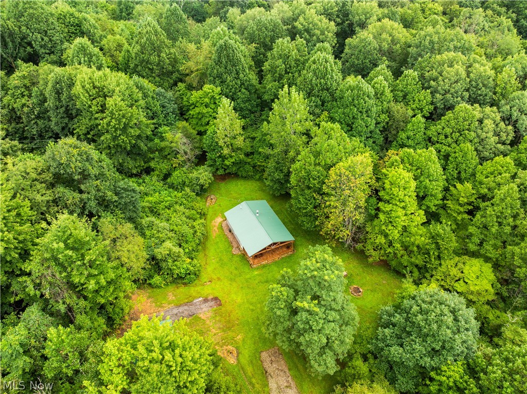 17881 Horseshoe Bend Road E Newcomerstown OH 43832