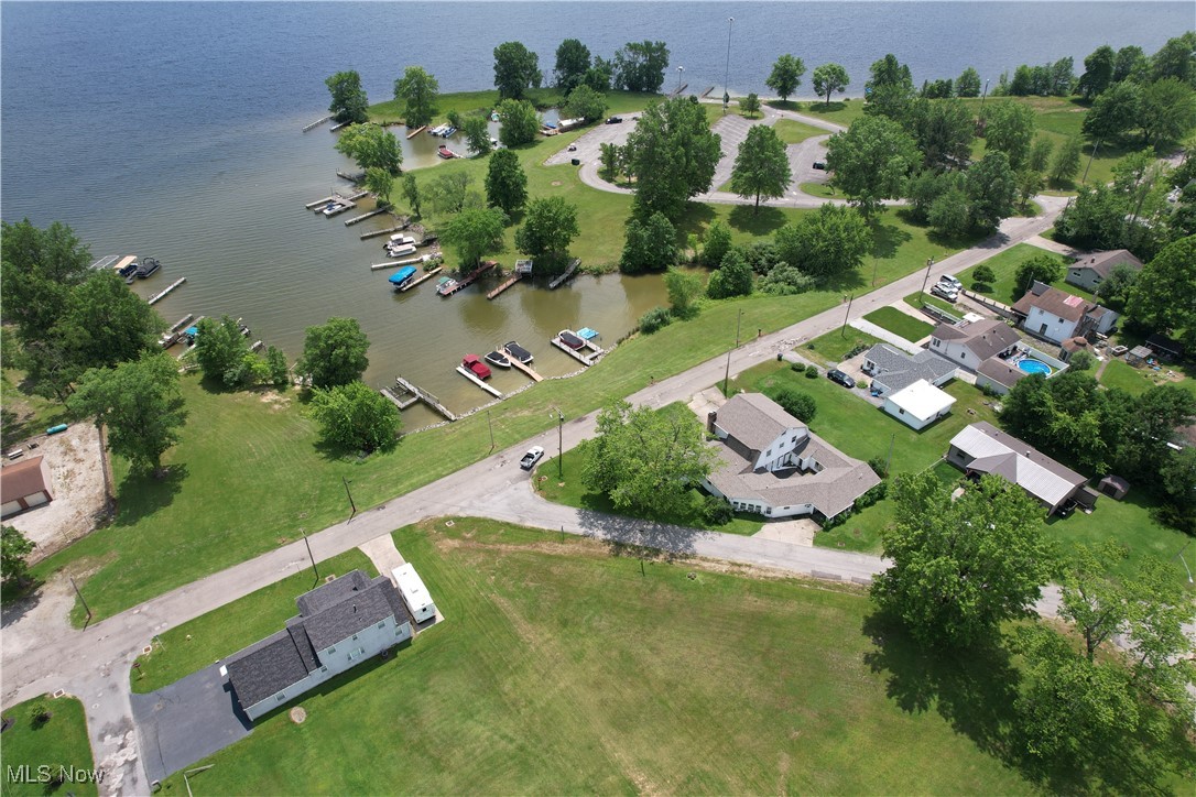 Normandy Road Lake Milton OH 44429