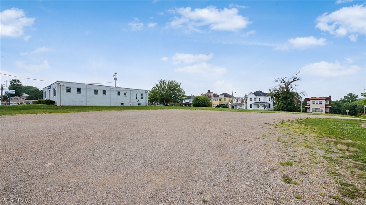 1007 Gaston Avenue Cambridge OH 43725