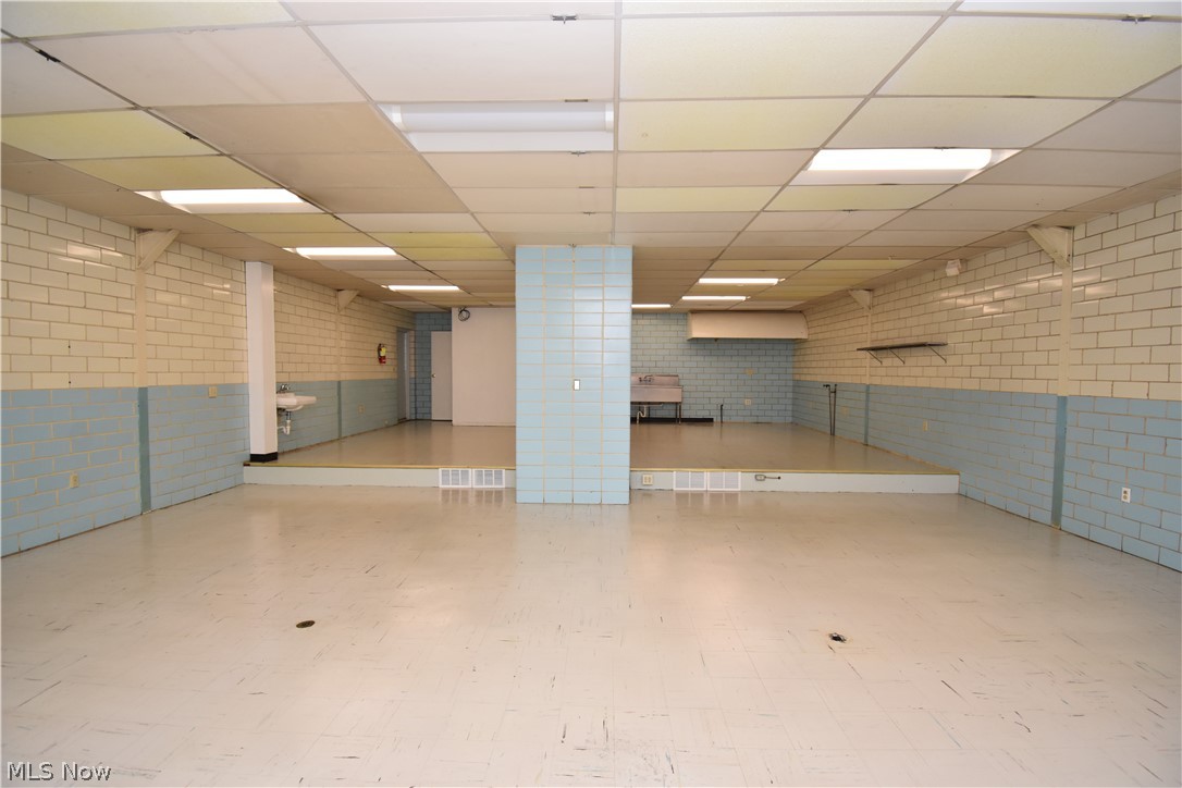134 North Main Street Hubbard OH 44425