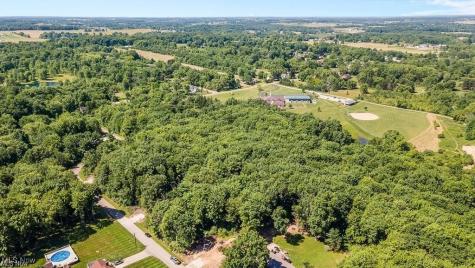 31 Colony Drive Alliance OH 44601
