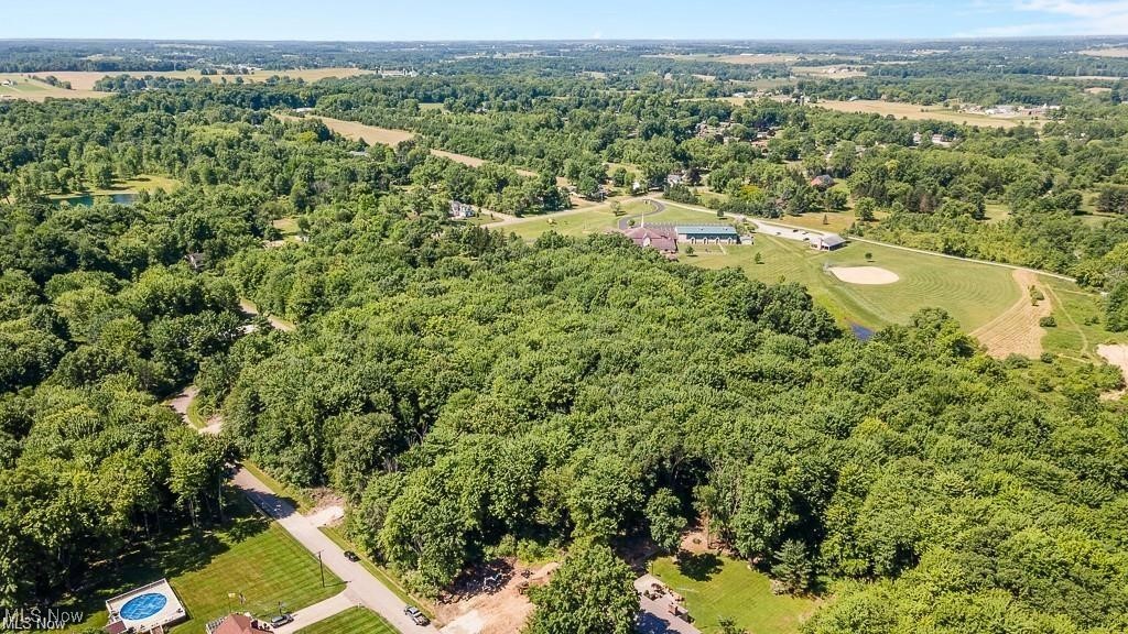 31 Colony Drive Alliance OH 44601