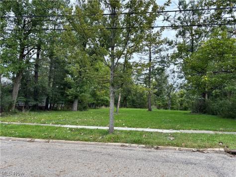 787 Archer Road Bedford OH 44146