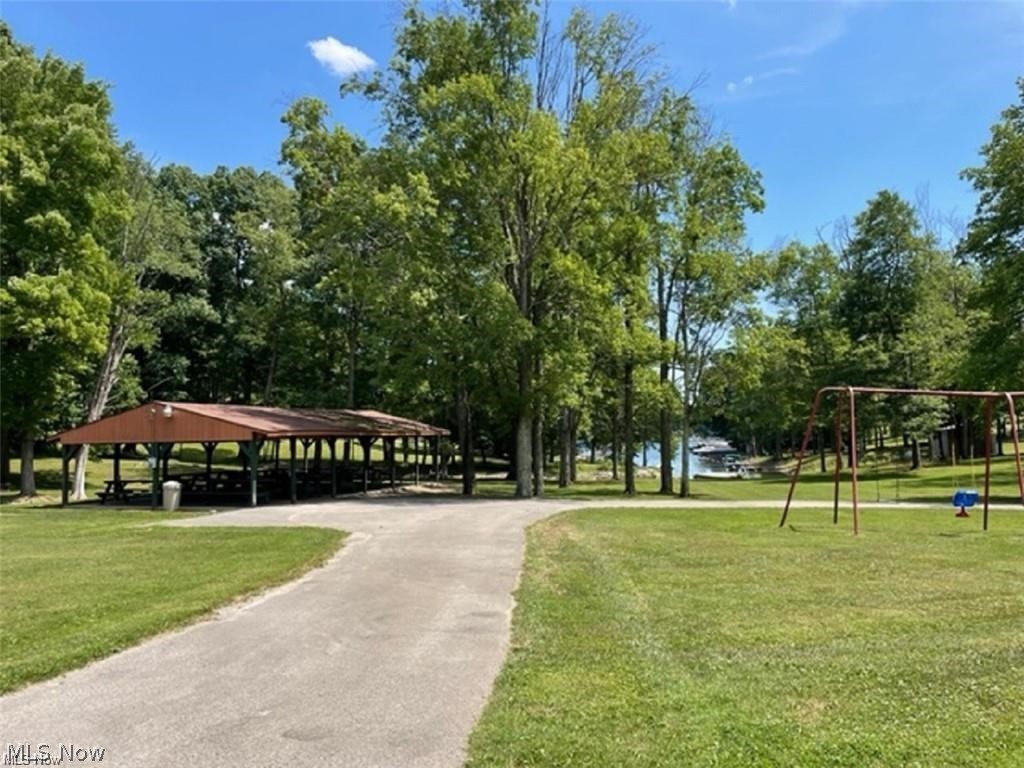 47080 Tomahawk Drive Negley OH 44441