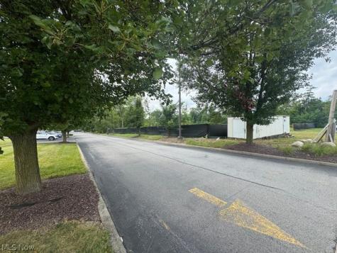10 Victoria Road Youngstown OH 44515