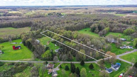 10088 Knowlton Road Garrettsville OH 44231