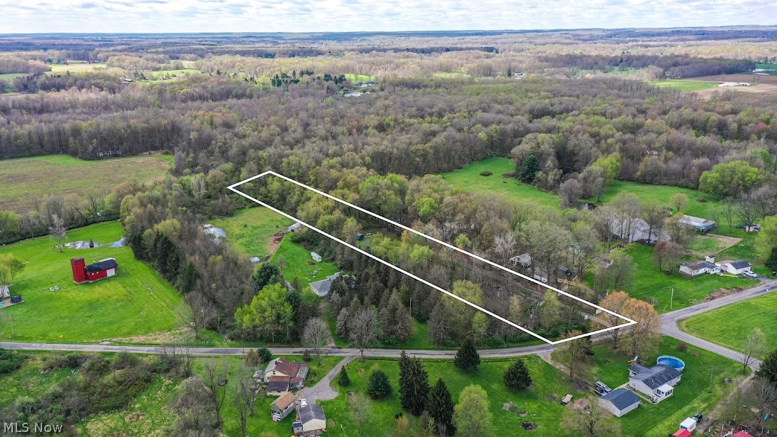 10088 Knowlton Road Garrettsville OH 44231