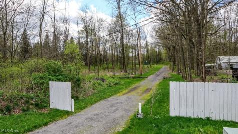 10088 Knowlton Road Garrettsville OH 44231