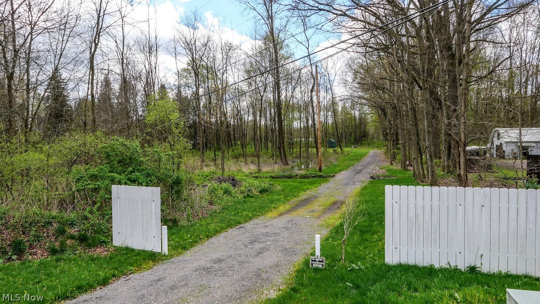 10088 Knowlton Road Garrettsville OH 44231