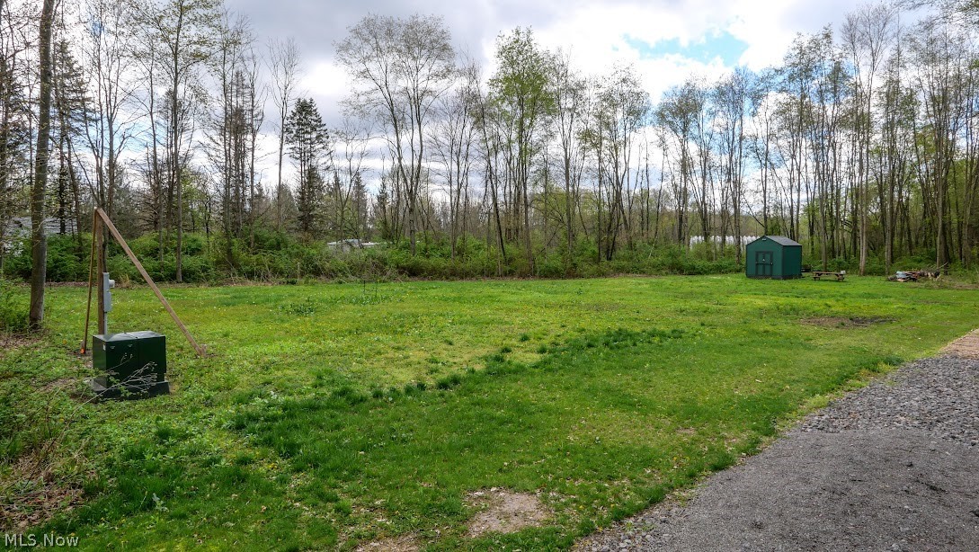 10088 Knowlton Road Garrettsville OH 44231