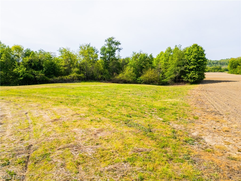 5123 School House Road Frazeysburg OH 43822