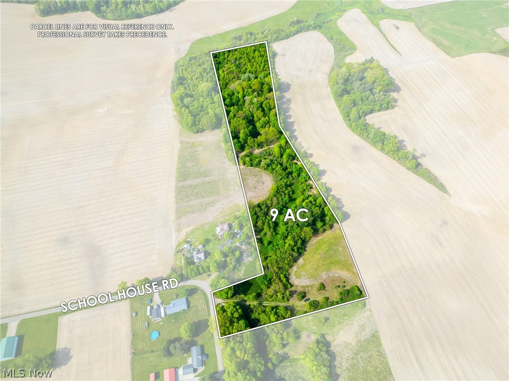 5123 School House Road Frazeysburg OH 43822