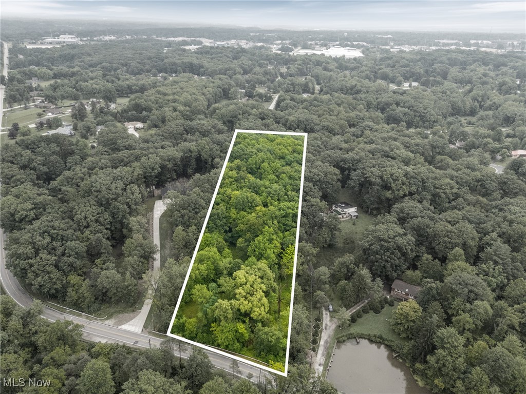 17660 Egbert Road Bedford OH 44146