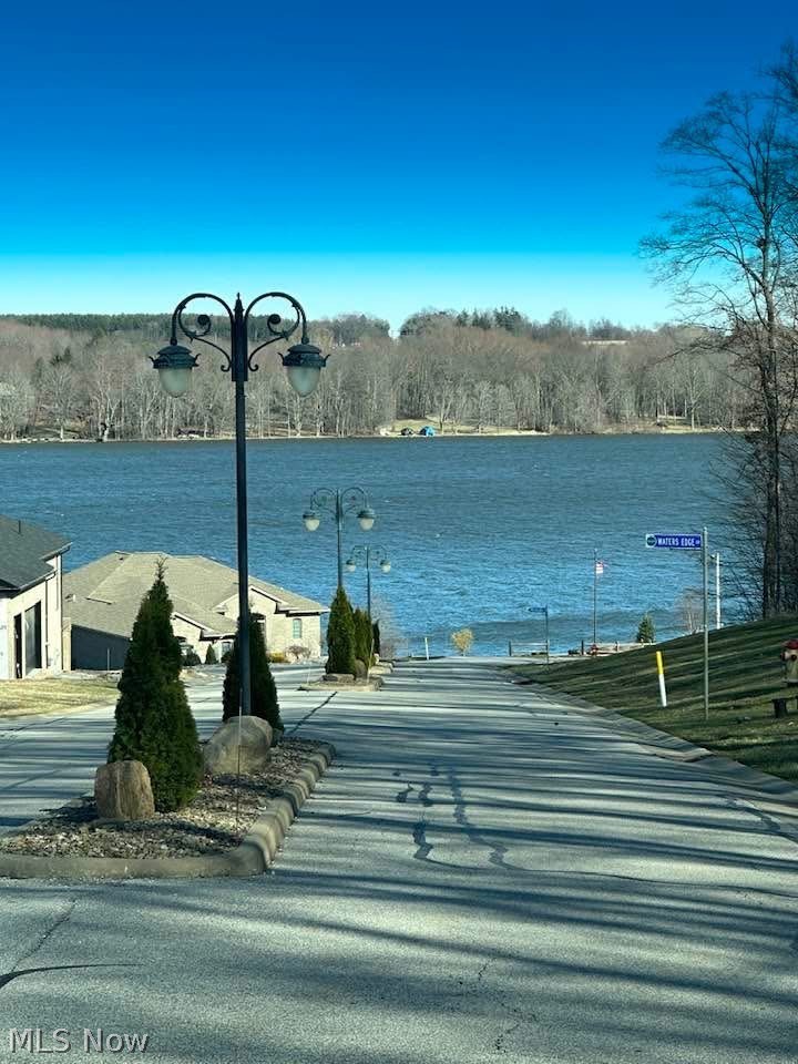 Pine Lake Cove Columbiana OH 44408