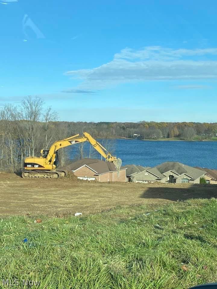 Pine Lake Cove Columbiana OH 44408
