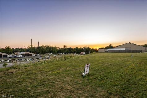 Lot #5 Forest Drive Eastlake OH 44095