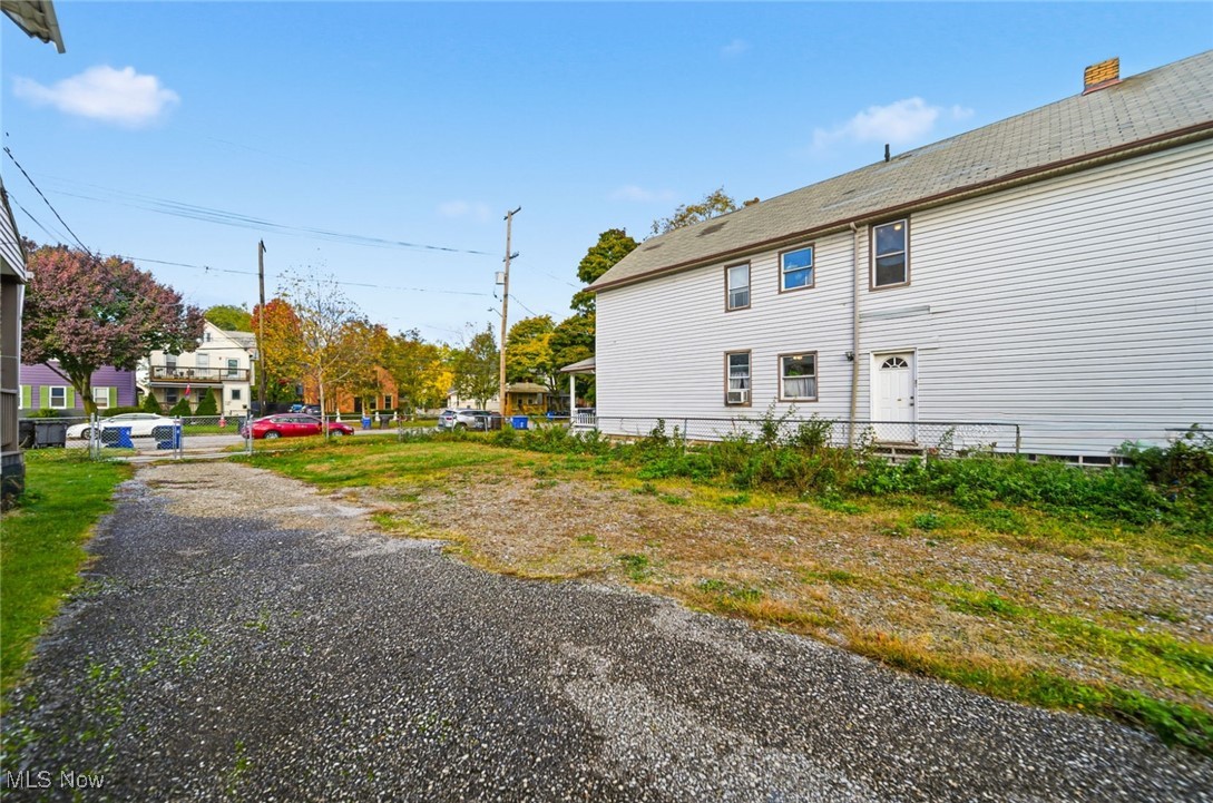 2137 W 11th Street Cleveland OH 44113