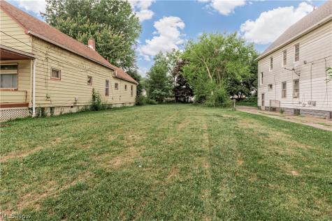 3692 E 59th Street Cleveland OH 44105