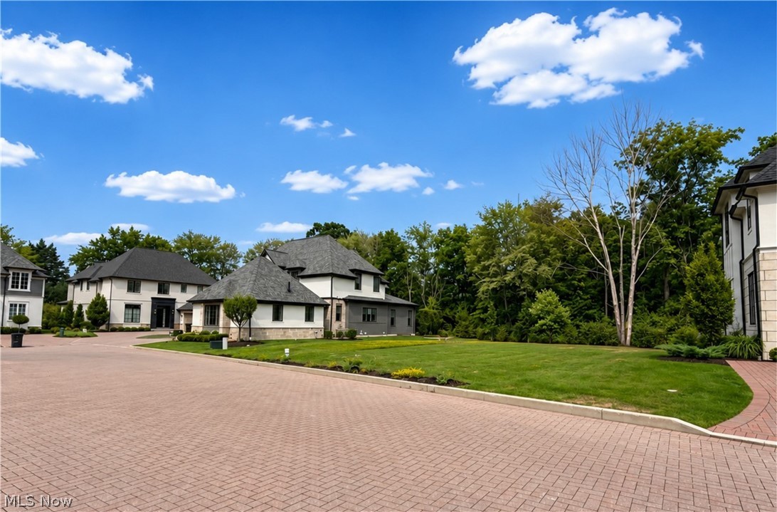 328 Woodridge Lane Moreland Hills OH 44022