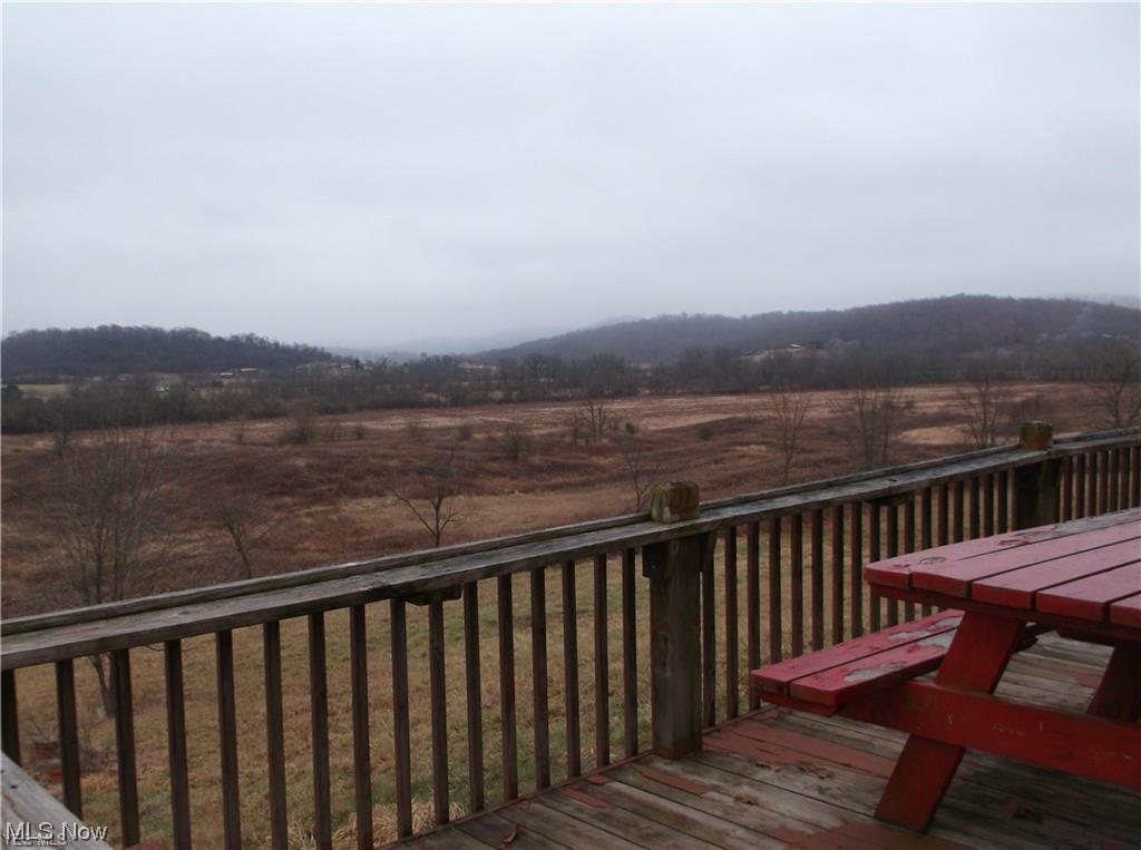 19510 Leatherwood Road Salesville OH 43778