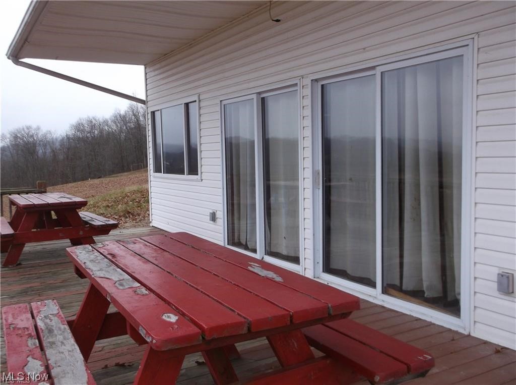 19510 Leatherwood Road Salesville OH 43778
