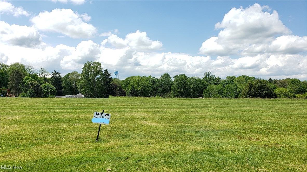 8405 Eagle Creek Drive Garrettsville OH 44231
