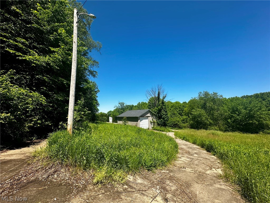 1028 Arbor Road NE Minerva OH 44657