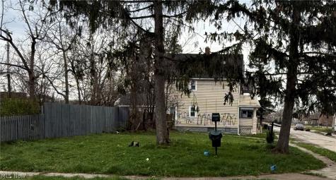 10904 Notre Dame Avenue Cleveland OH 44104