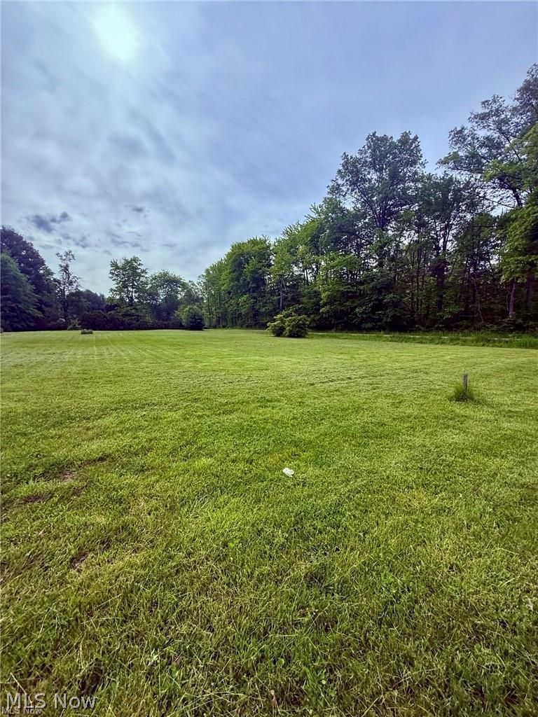 4337 Youngstown Kingsville Road NE Vienna OH 44473