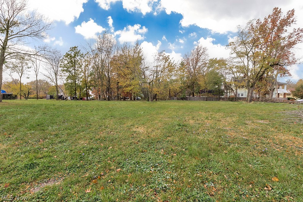 17913 Euclid Avenue East Cleveland OH 44112